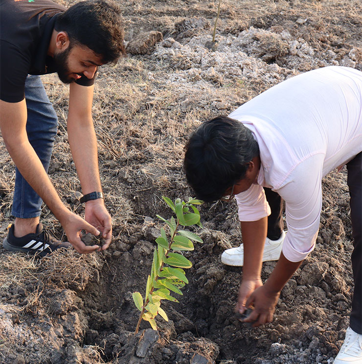 Community Volunteers